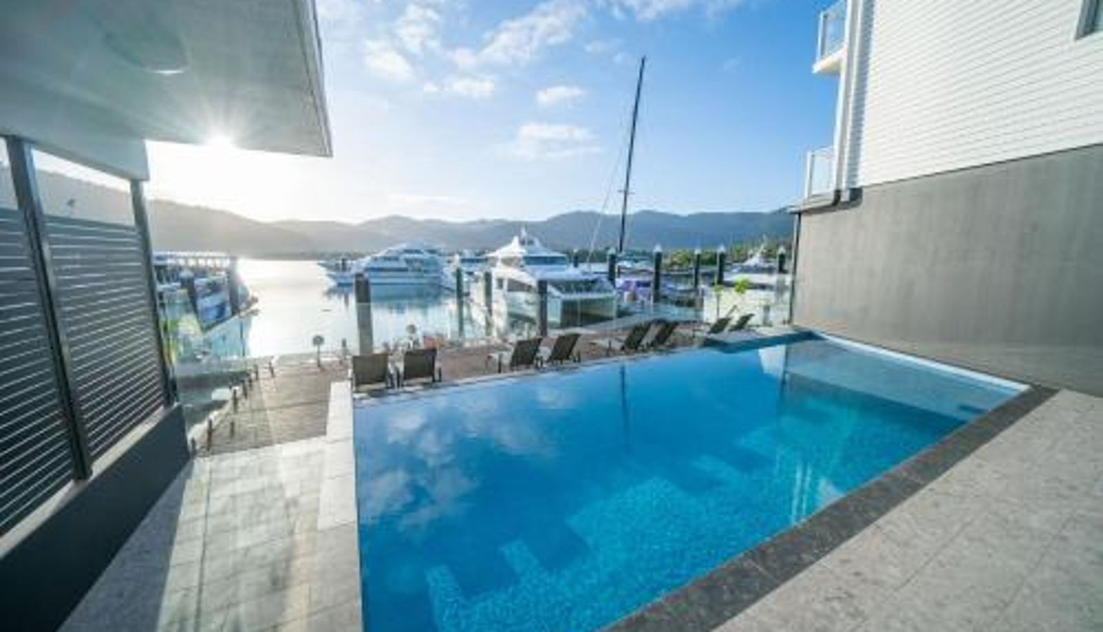 Zwembad - Harbour Cove