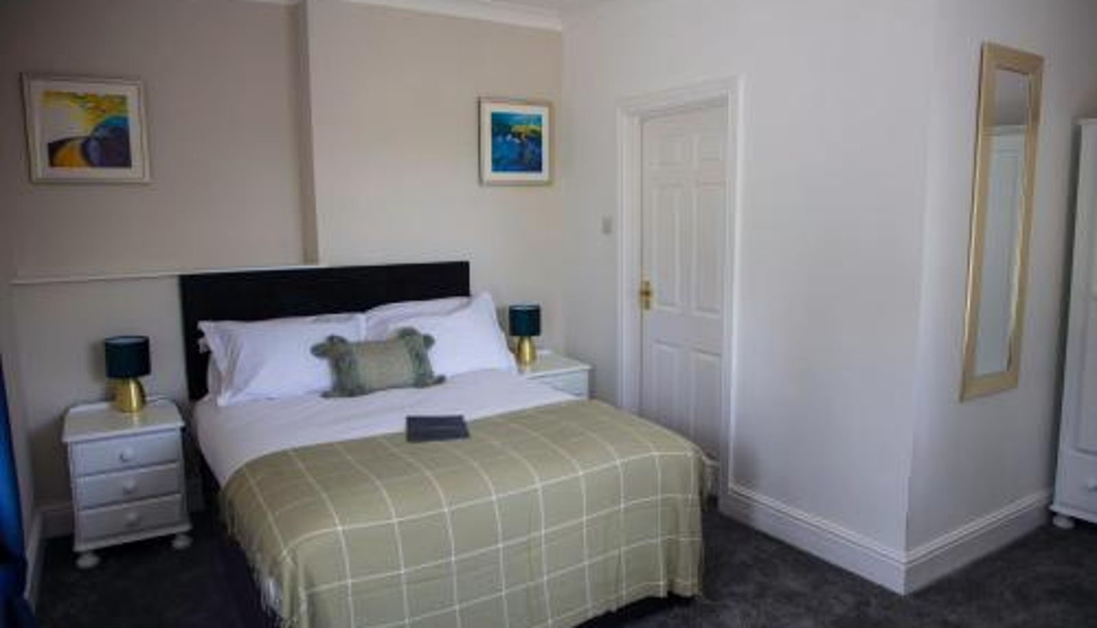 Zimmer - The Charlton Boutique Hotel