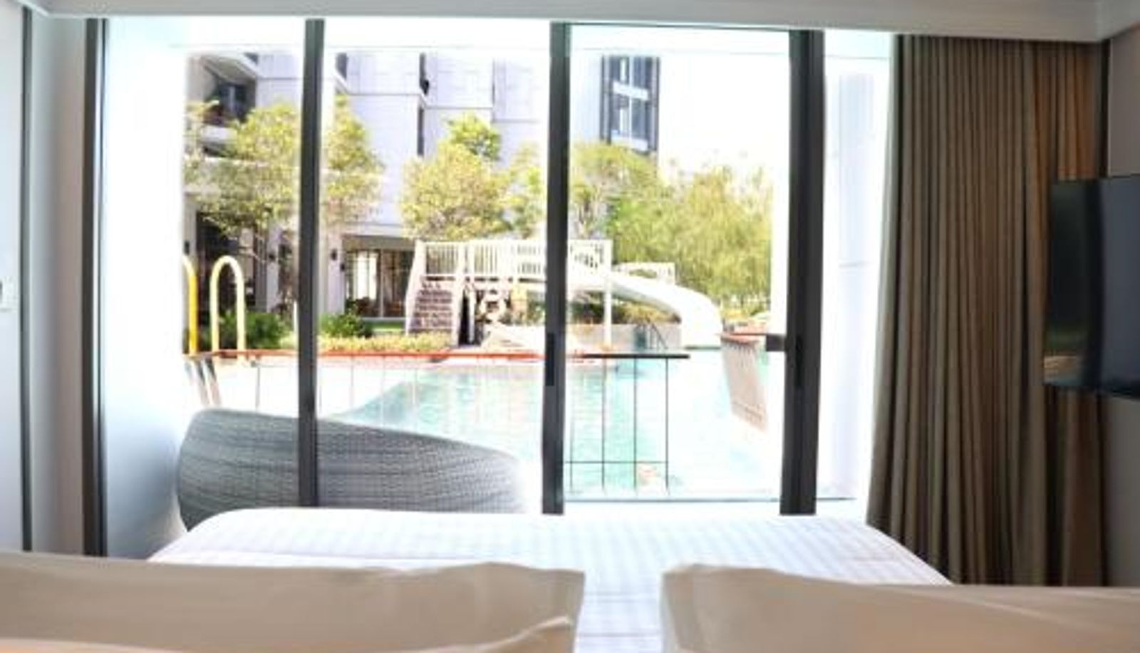 Zimmer - The Quarter Chaophraya by UHG