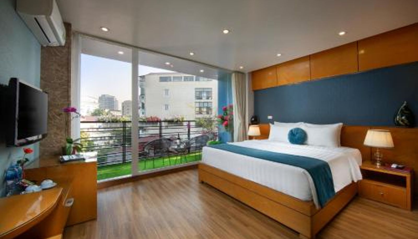 Terras - Hanoi Lotus Boutique Hotel