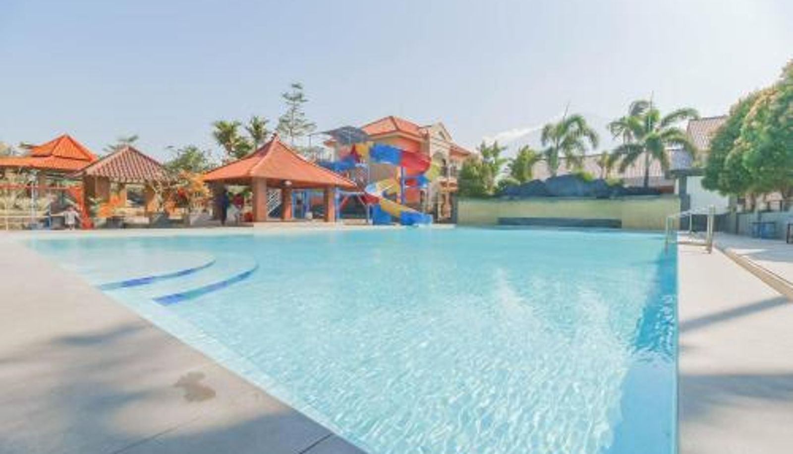 Pool - RedDoorz Resort Premium @ Sangkan Hurip Kuningan