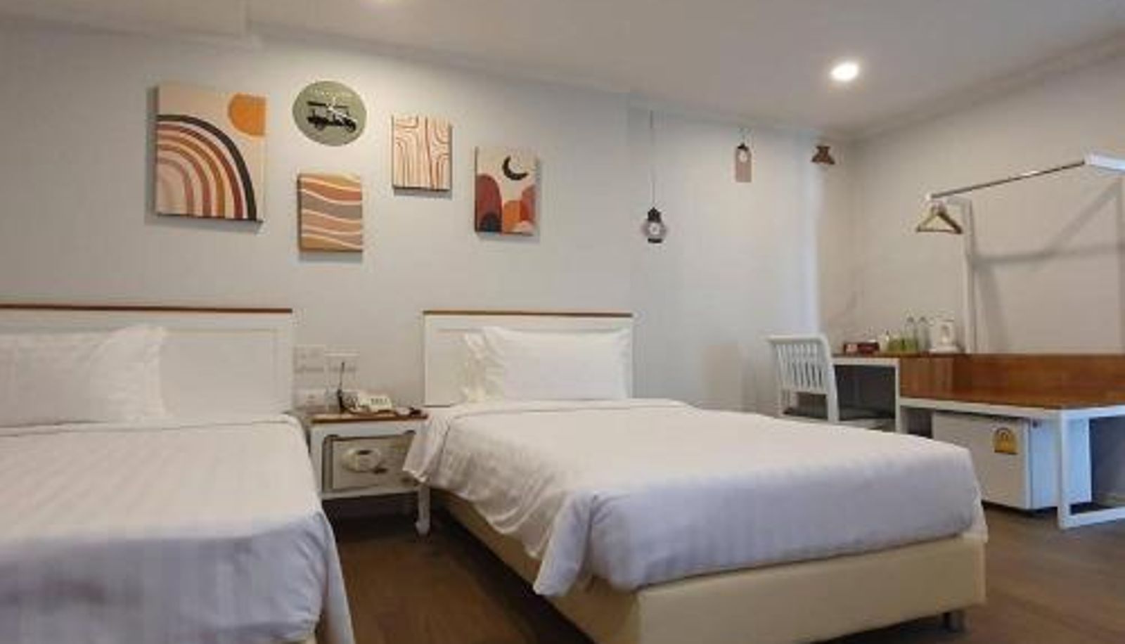 Kamer - J PLACE HOTEL