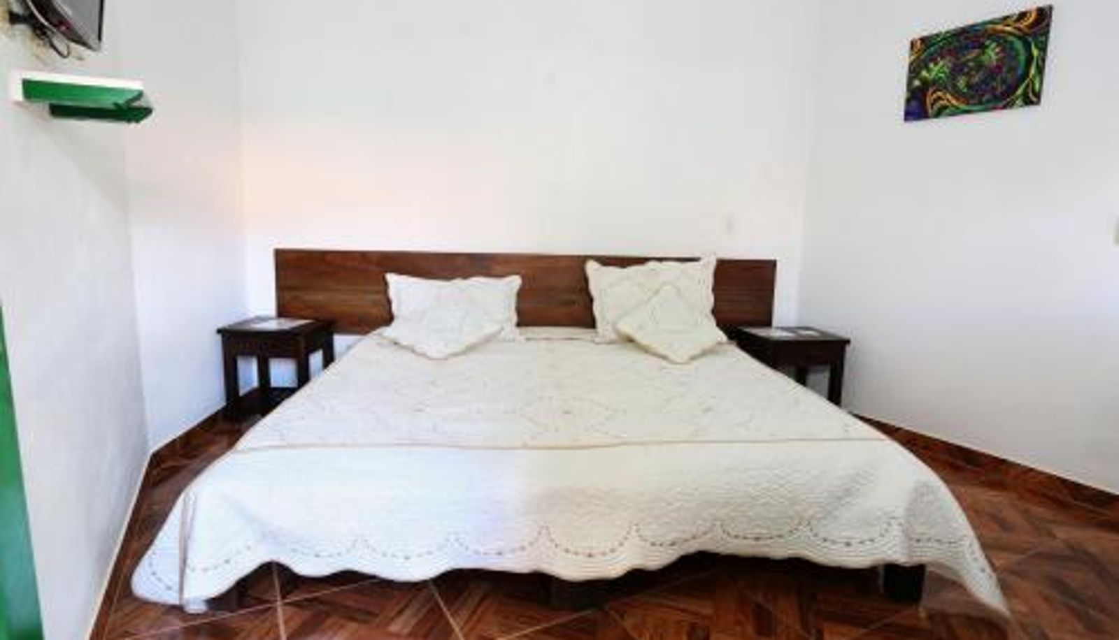 Info - Esquina Colonial