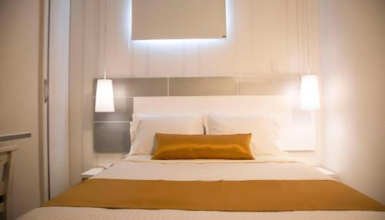 Room - Hotel Silver Guarne