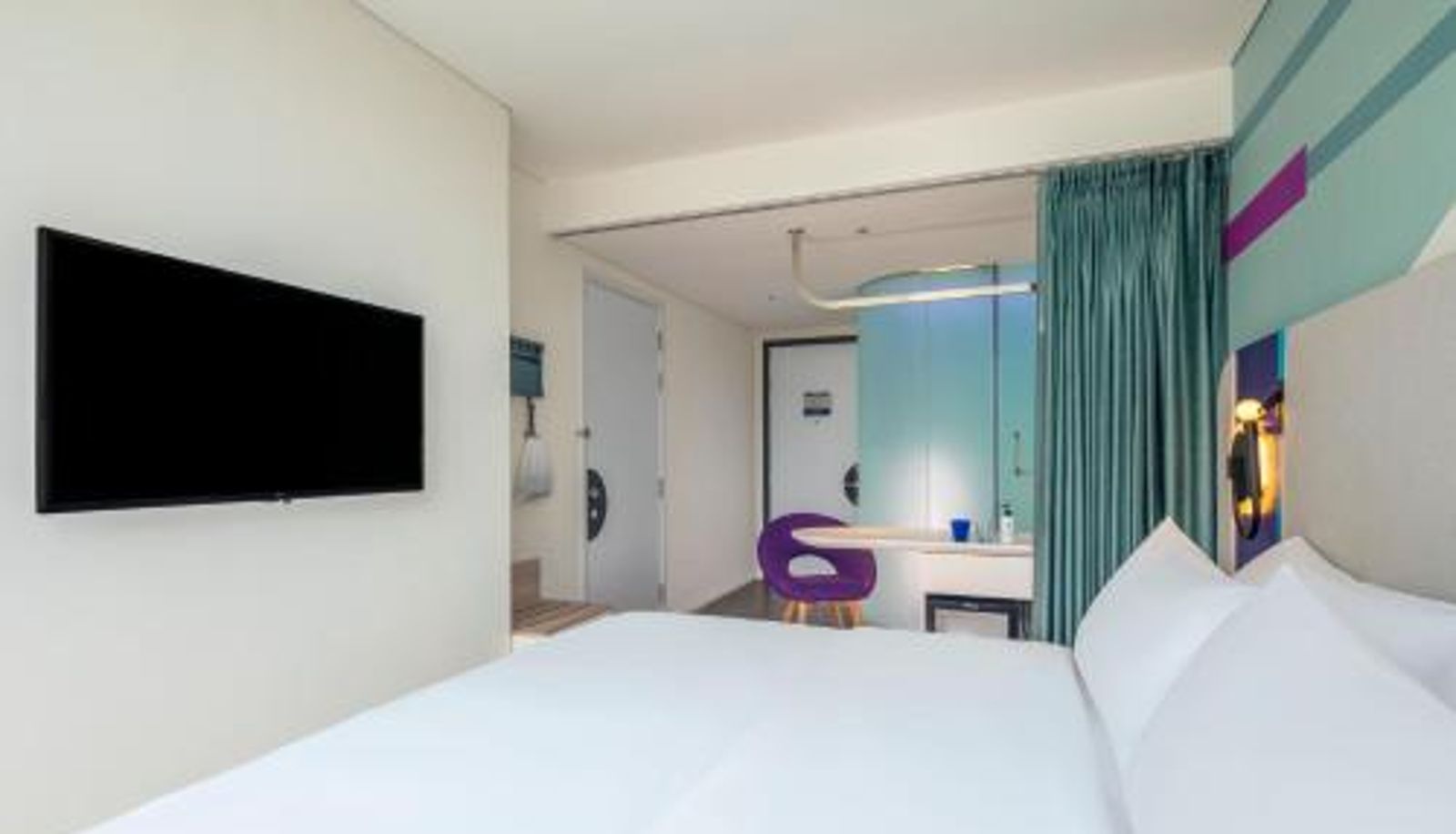 Zimmer - Tru by Hilton Thai Binh City Centre
