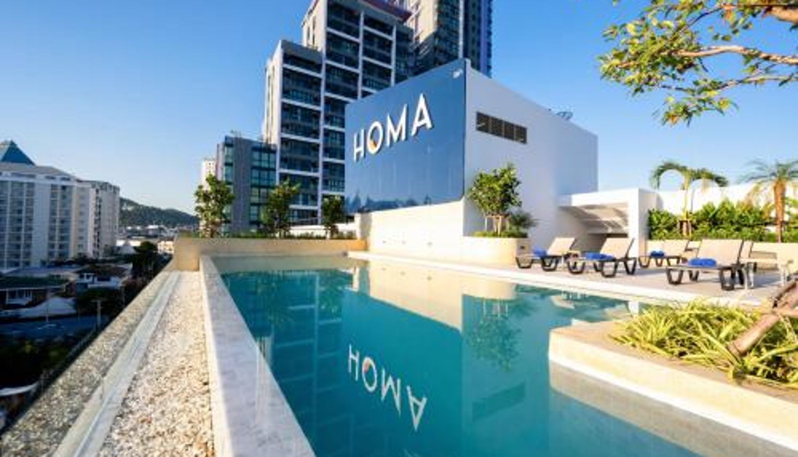 Piscine - HOMA Si Racha