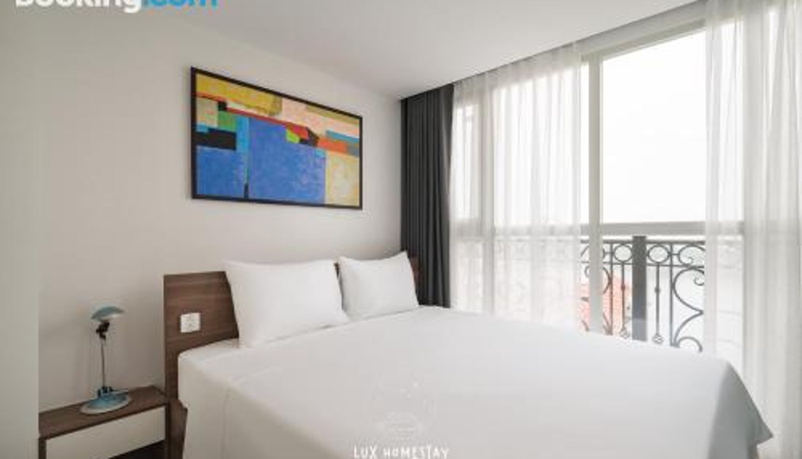 Kamer - Lux Westlake Studio