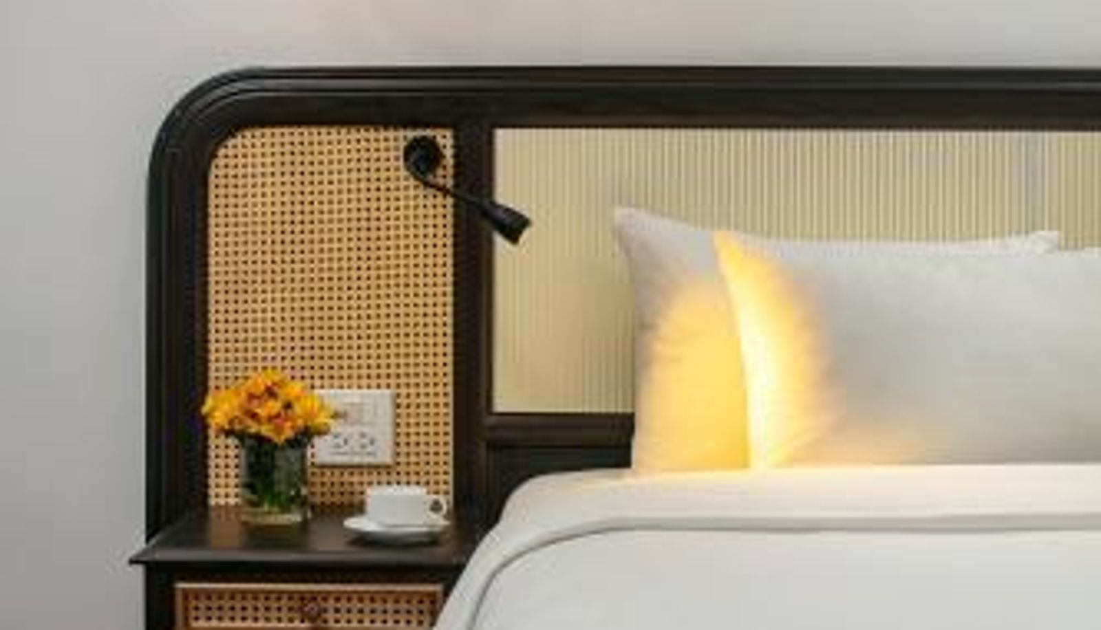 Info - Media Central Hotel & Spa