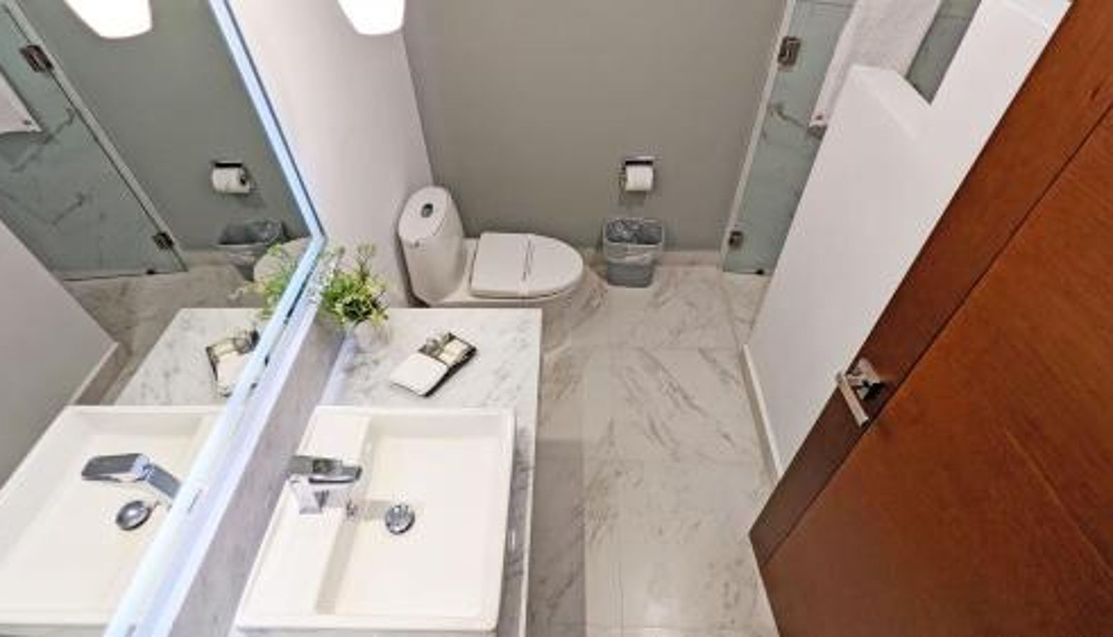 Bathroom - Hotel Fray Select