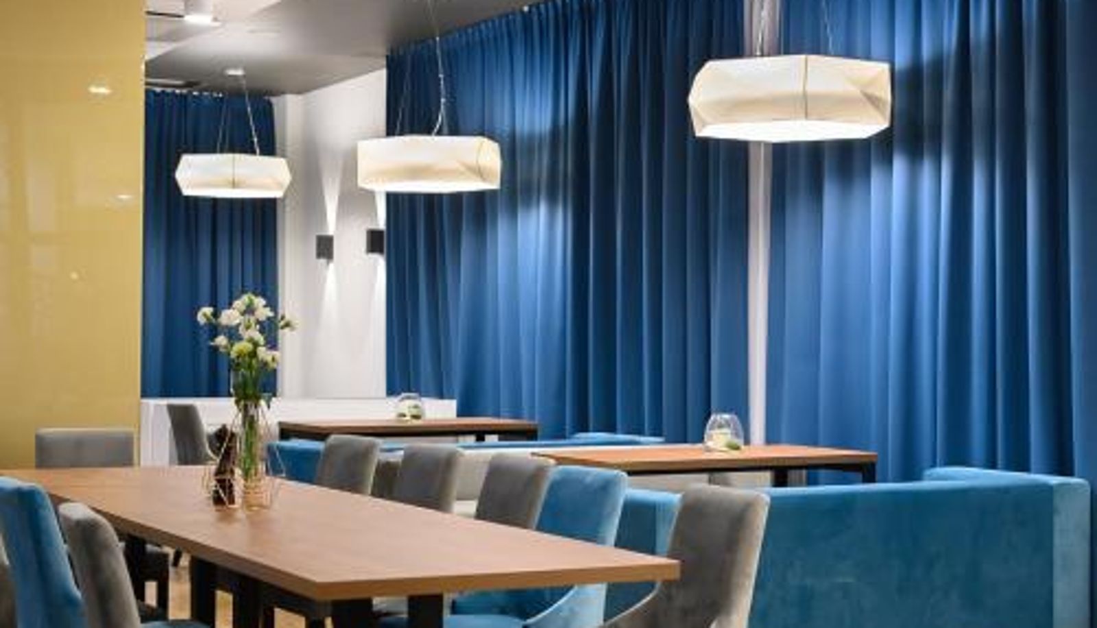 Sala prima colazione all'interno del ristorante - Aparthotel Termy Uniejów