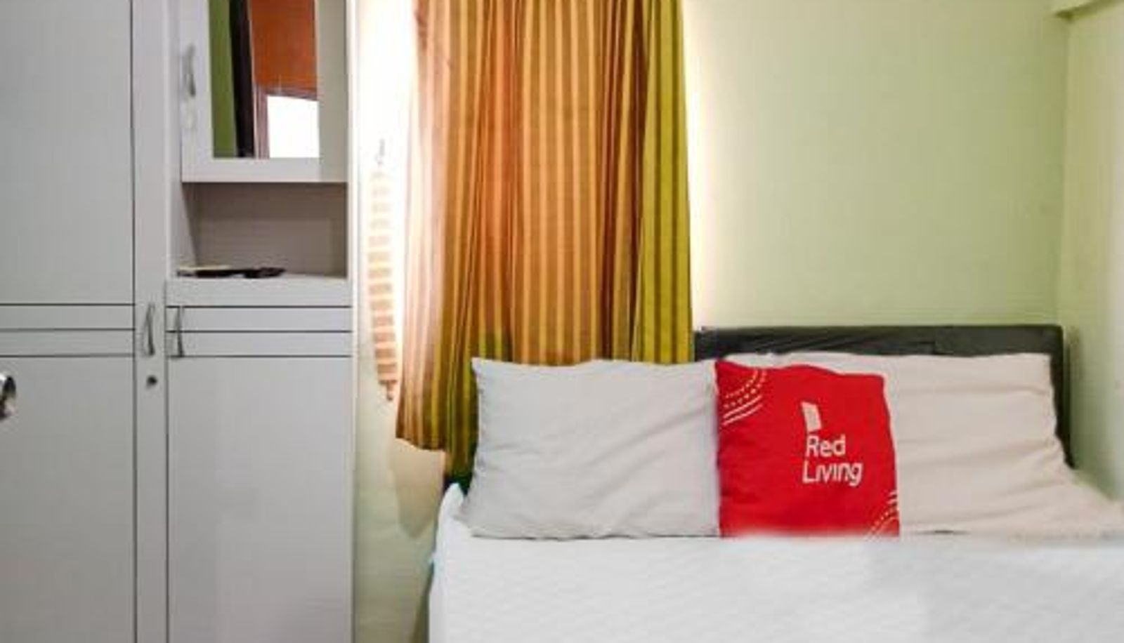 Camera - RedLiving Apartemen Modernland - Lian Property Tower Biru