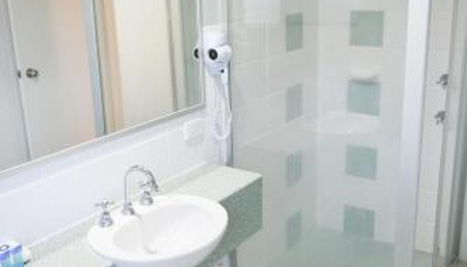 Badezimmer - Beaches Holiday Resort
