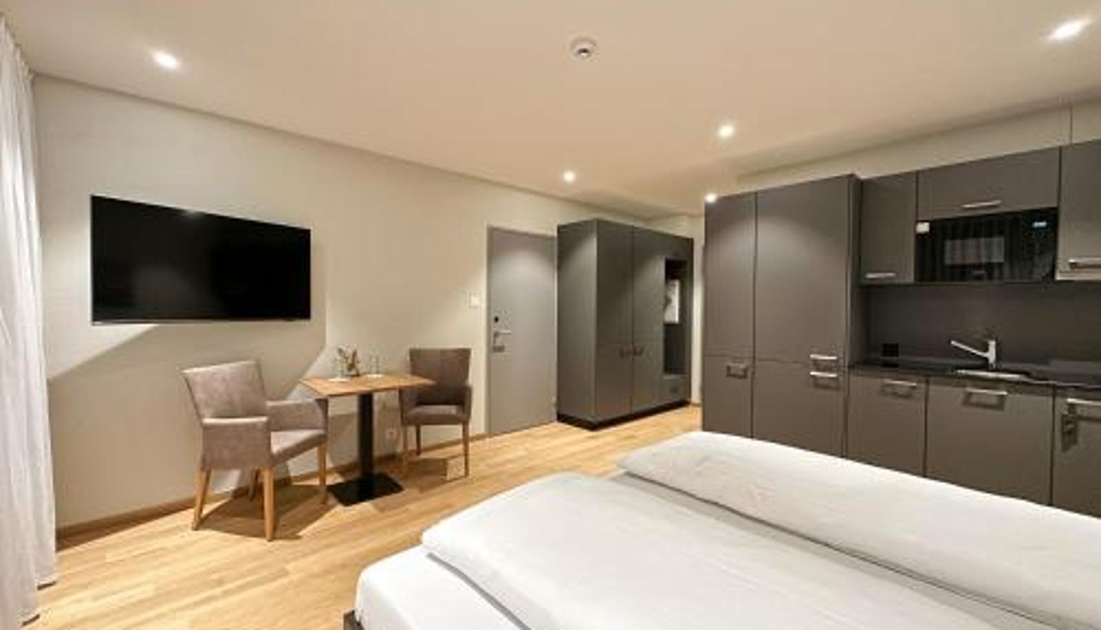 Info - Aparthotel Beinwil am See