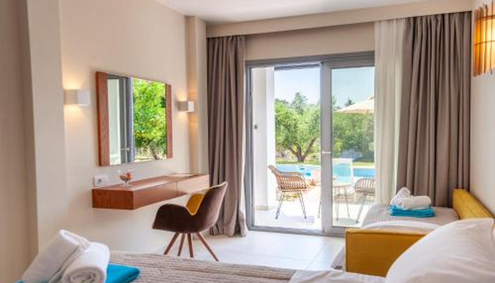 Kamer - Alonaki Resort