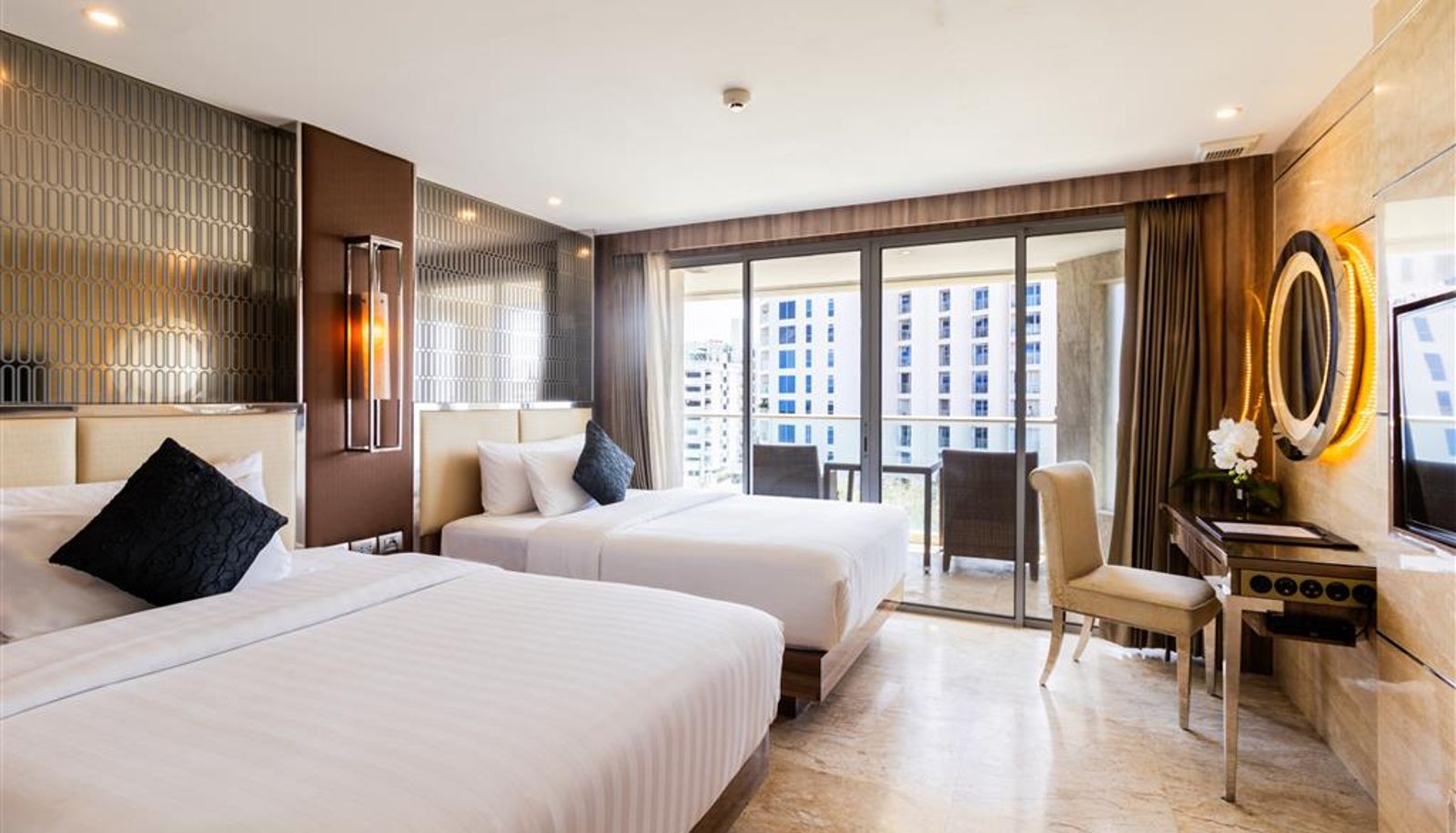Room - The Sanctuary Resort Pattaya BW Signature Collection