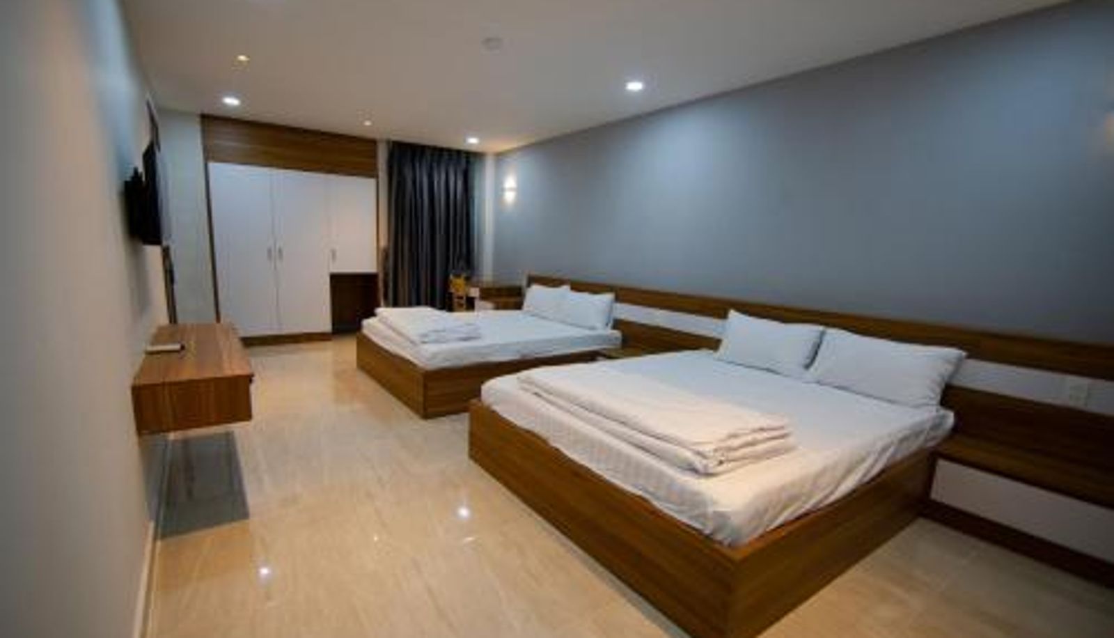 Zimmer - Hạnh Trang Hotel