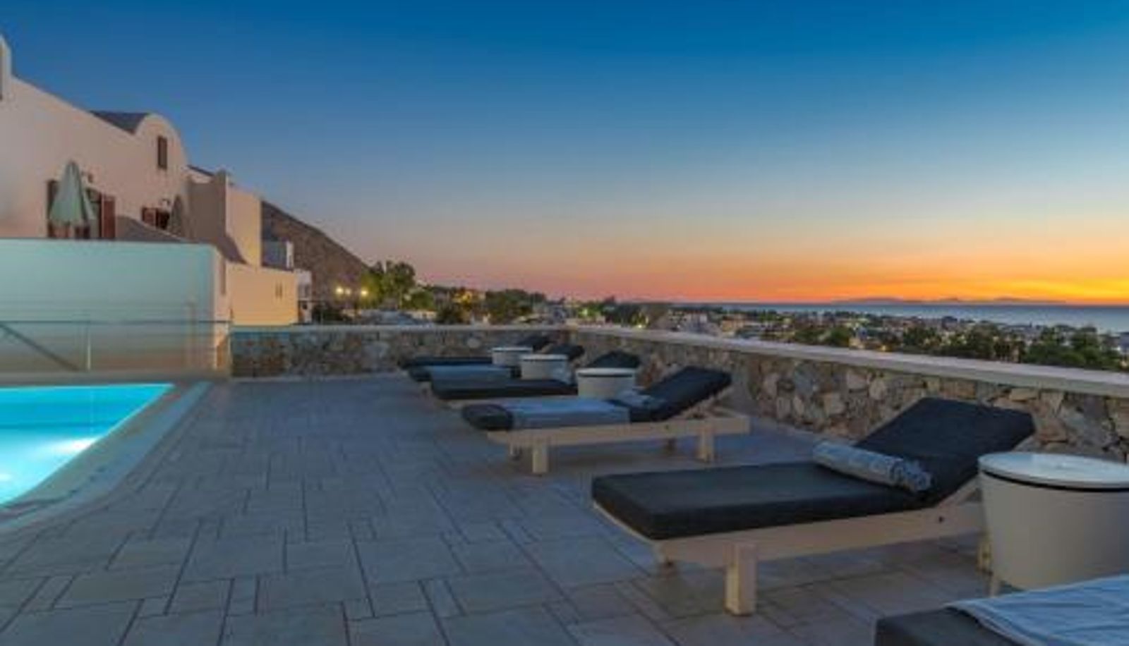 Piscina - Epavlis Hotel & Spa