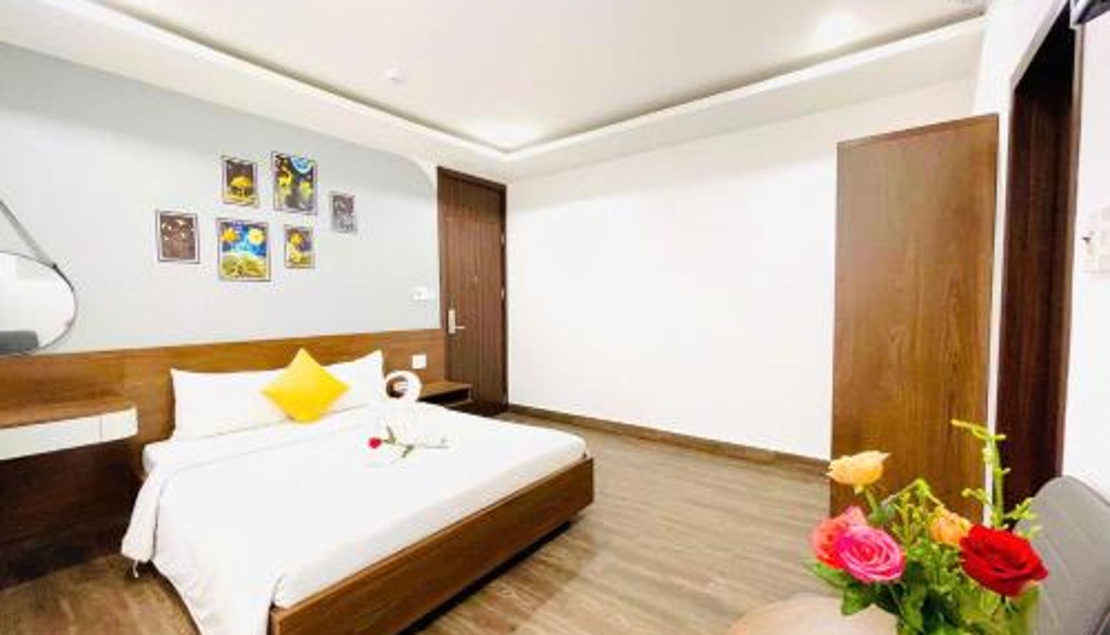 Room - Hue Royal Hotel