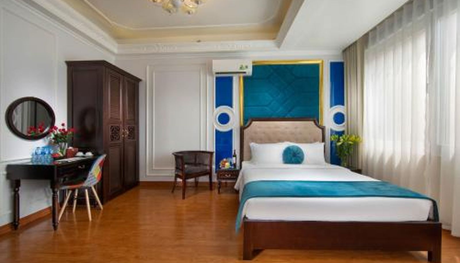 Suite - Hanoi Royal Palace Hotel 2