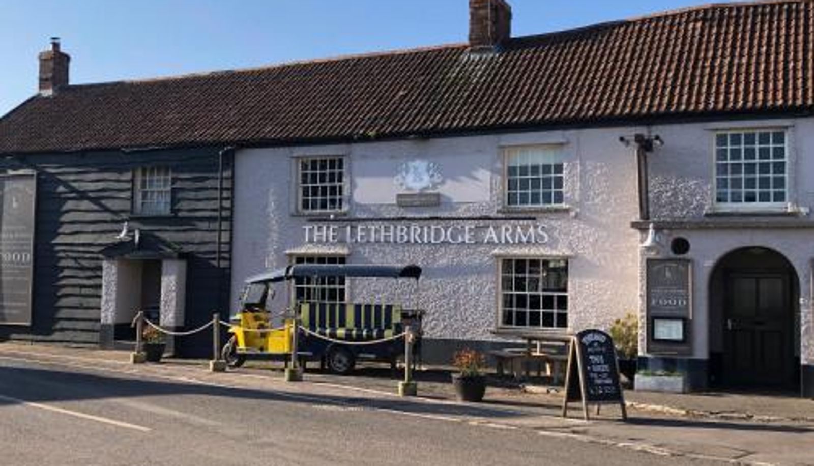 Información - The Lethbridge Arms
