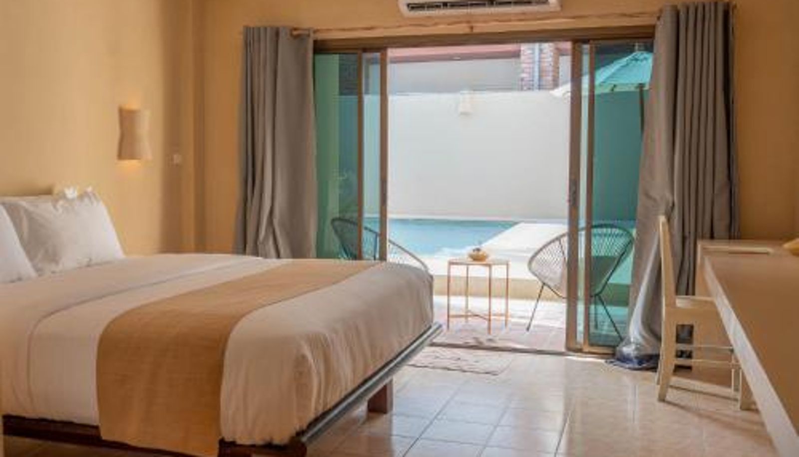 Zimmer - Casa Solana Patong