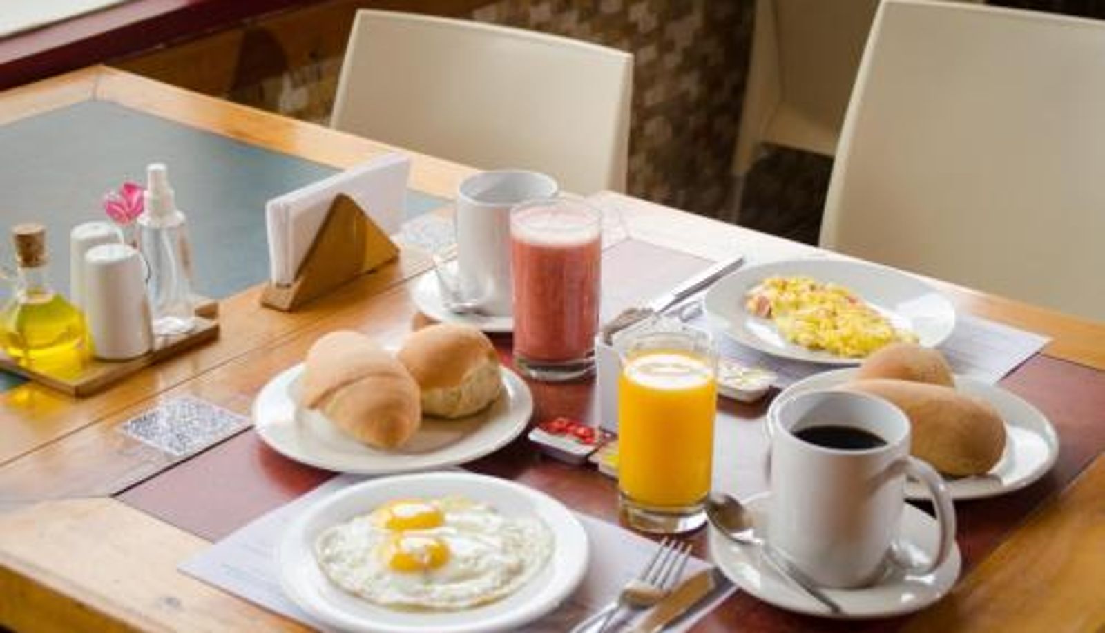 Frühstücksraum innerhalb des Restaurants - Hotel Oro Negro