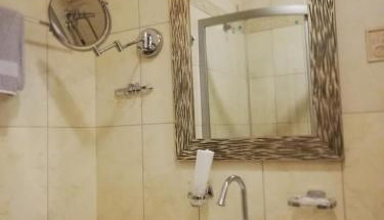 Cuarto de baño - Nymfes Hotel