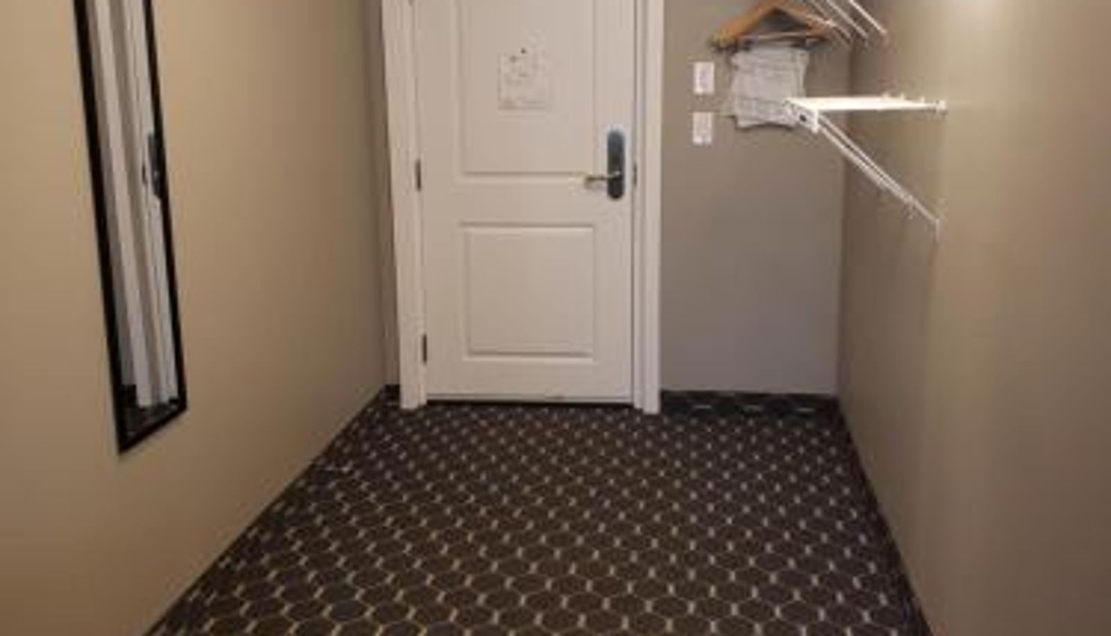 Camera - The Souris Hotel