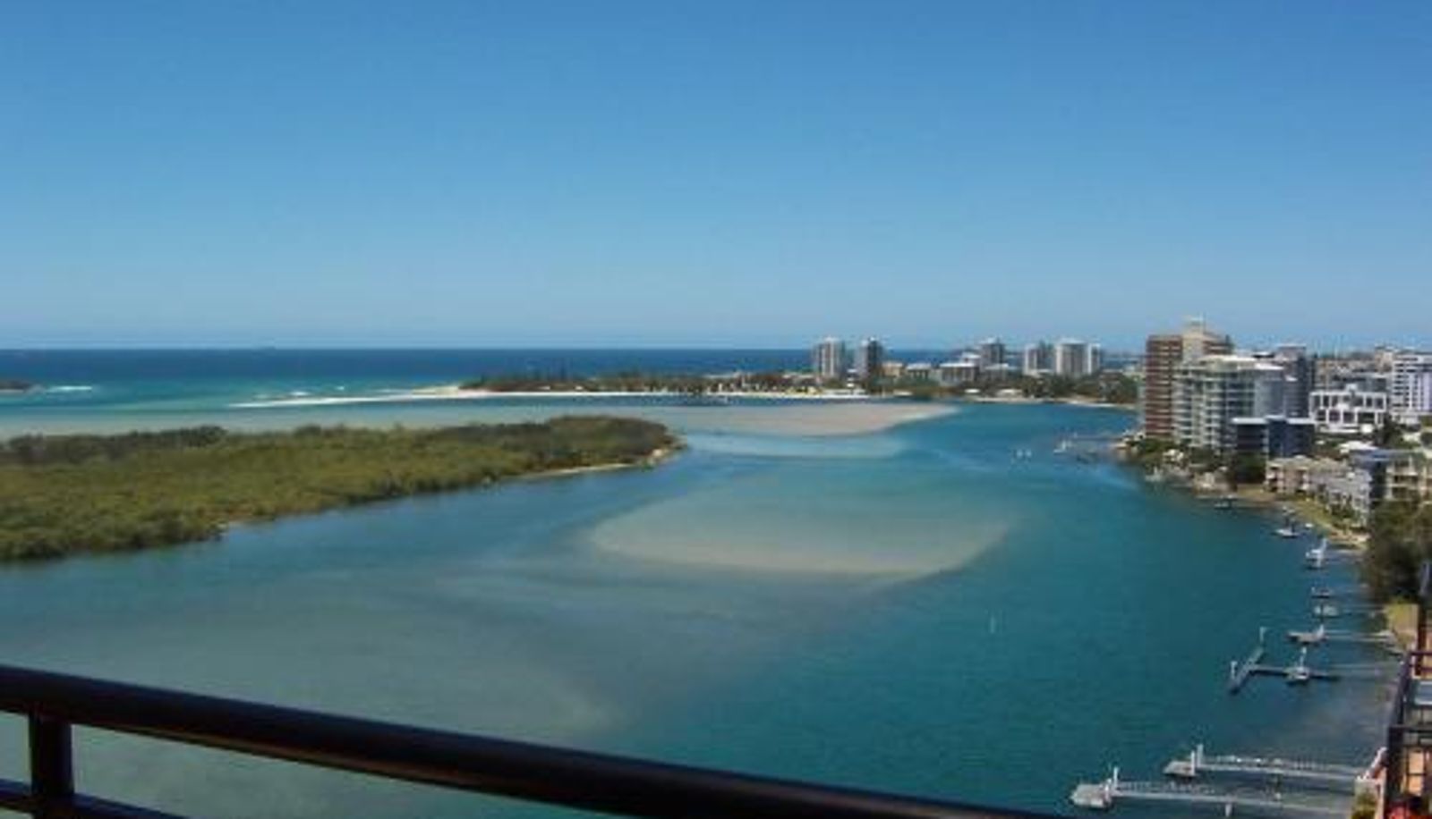 Apartment - Banyandah Towers
