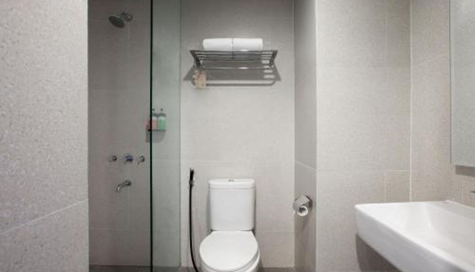 Badkamer - Amaris Hotel Kalimalang
