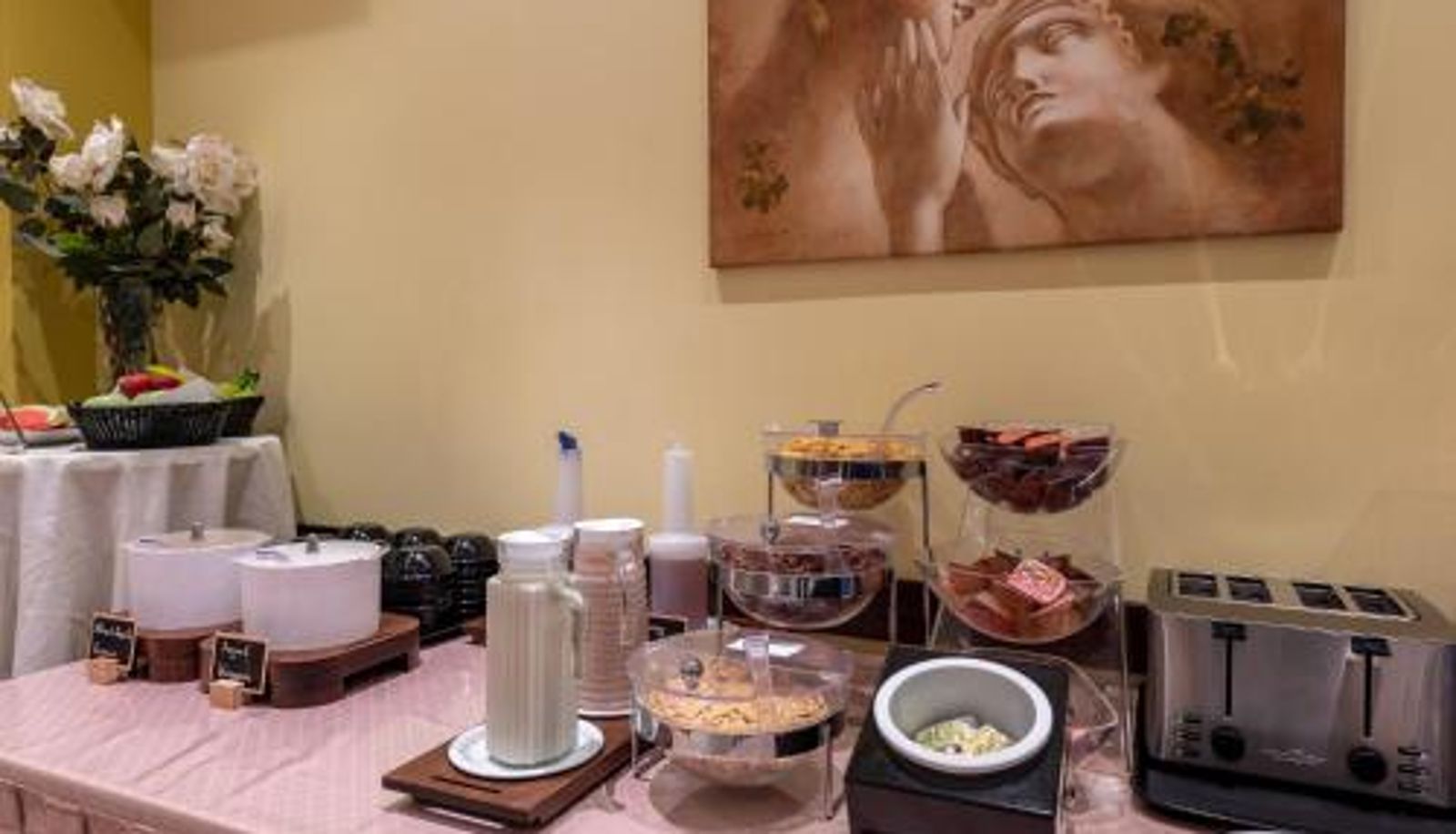Sala de desayunos dentro del restaurante - Marine Congo Hotel