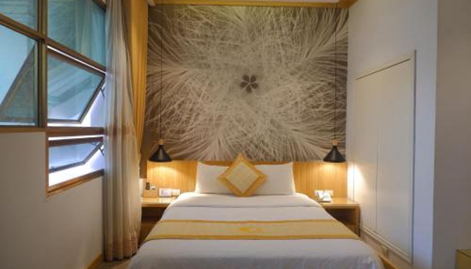 Info - Tuong Vi Hotel