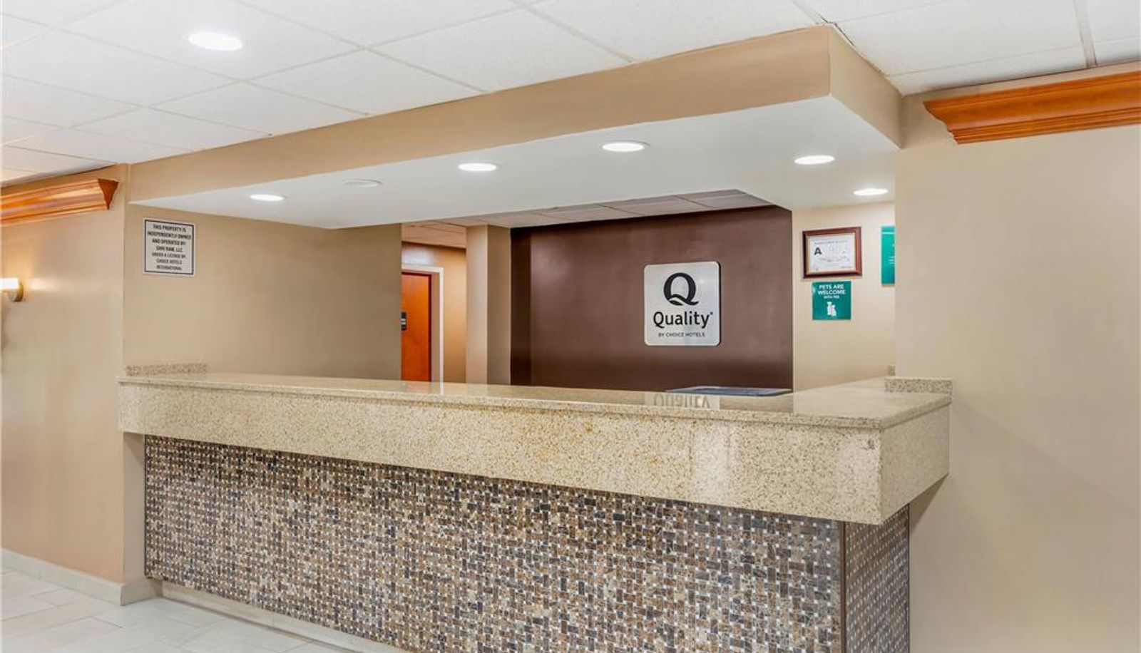 Lobby - Quality Inn Lumberton North