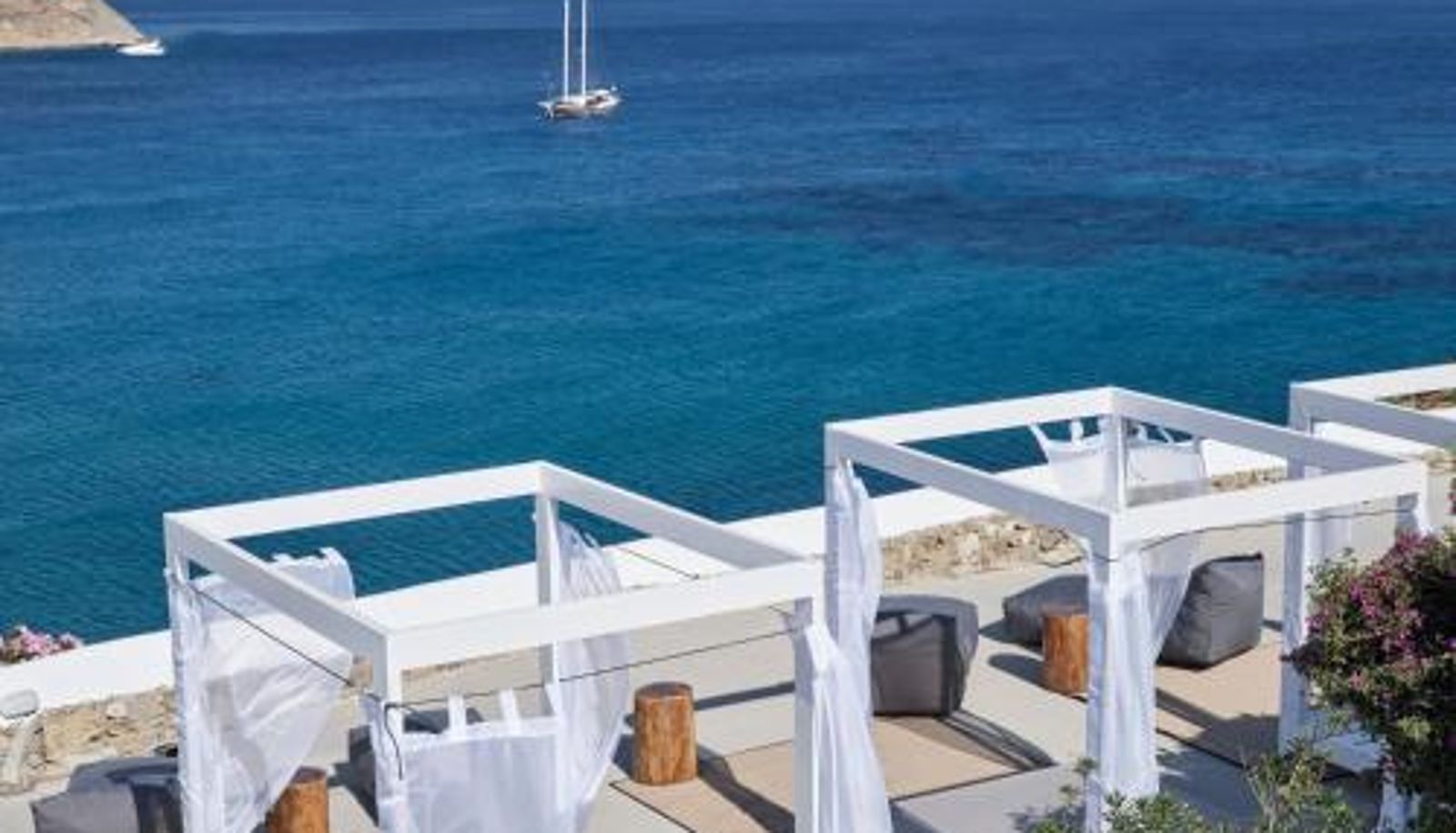 Terasse - Pietra e Mare - Mykonos Moments by Mr and Mrs White