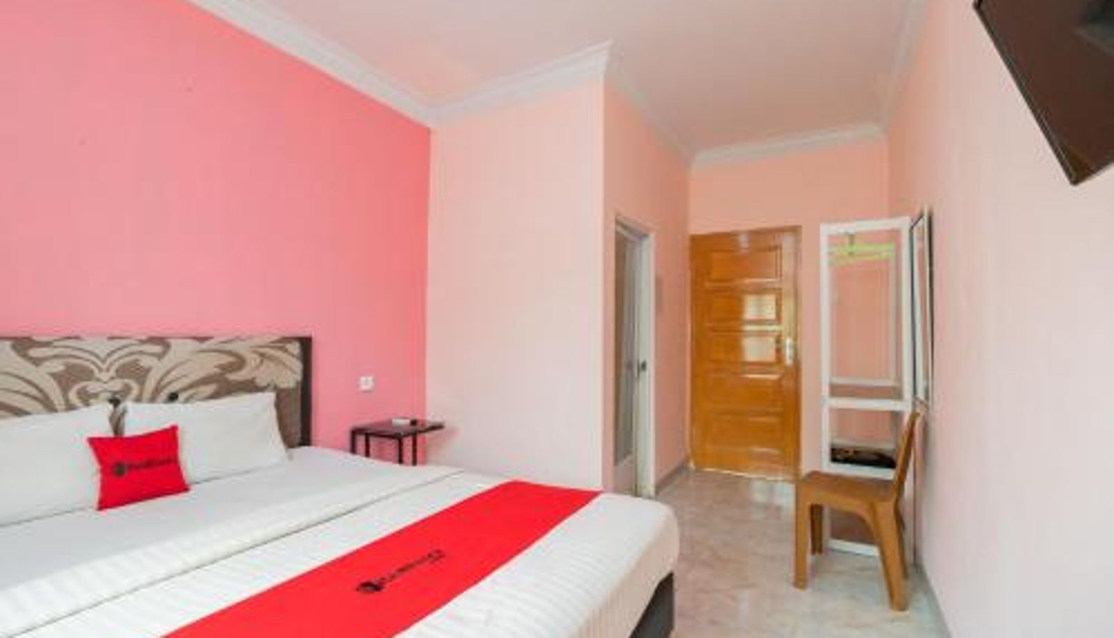 Room - RedDoorz Syariah near Transmart Padang