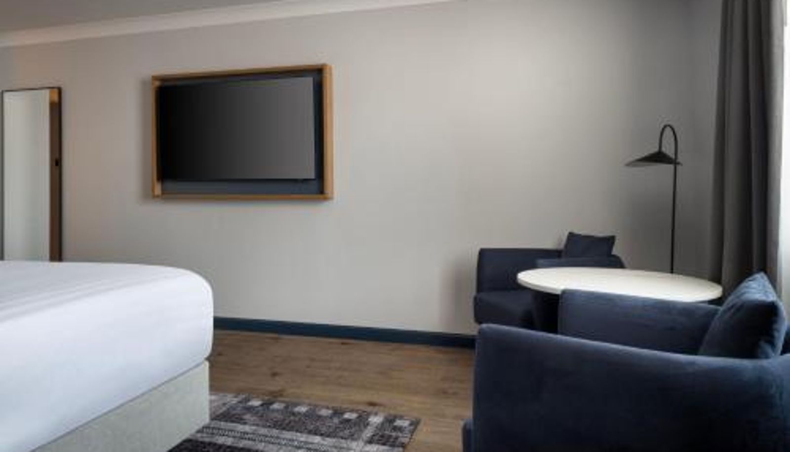 Room - Edinburgh Marriott Hotel Holyrood
