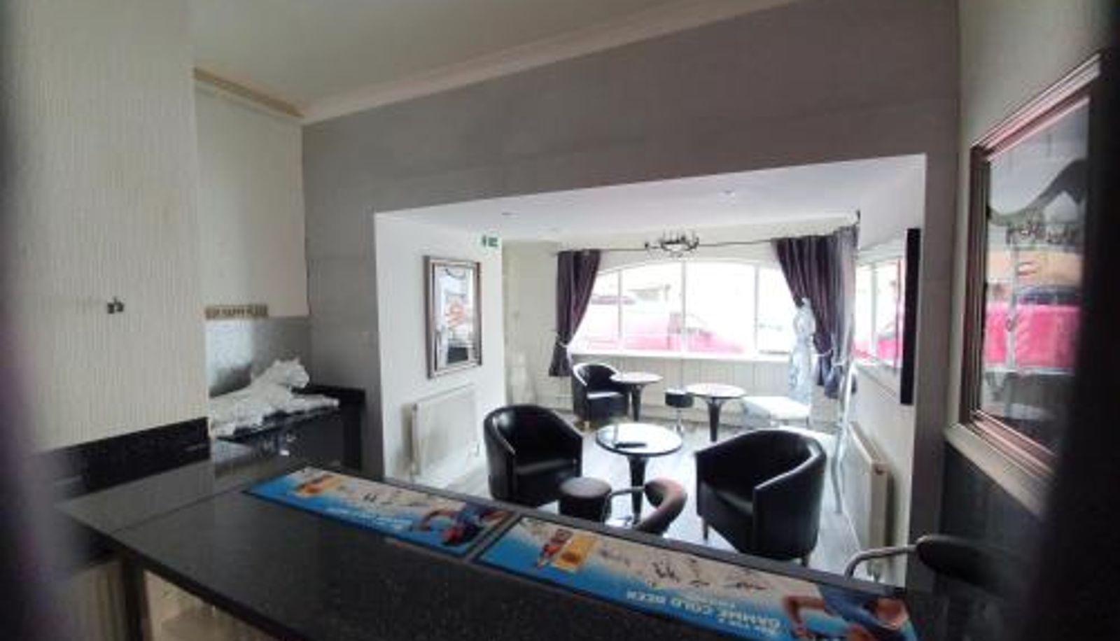 Bar - The Dudley Hotel