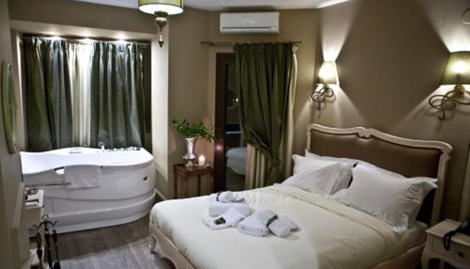Info - Melies Boutique Hotel