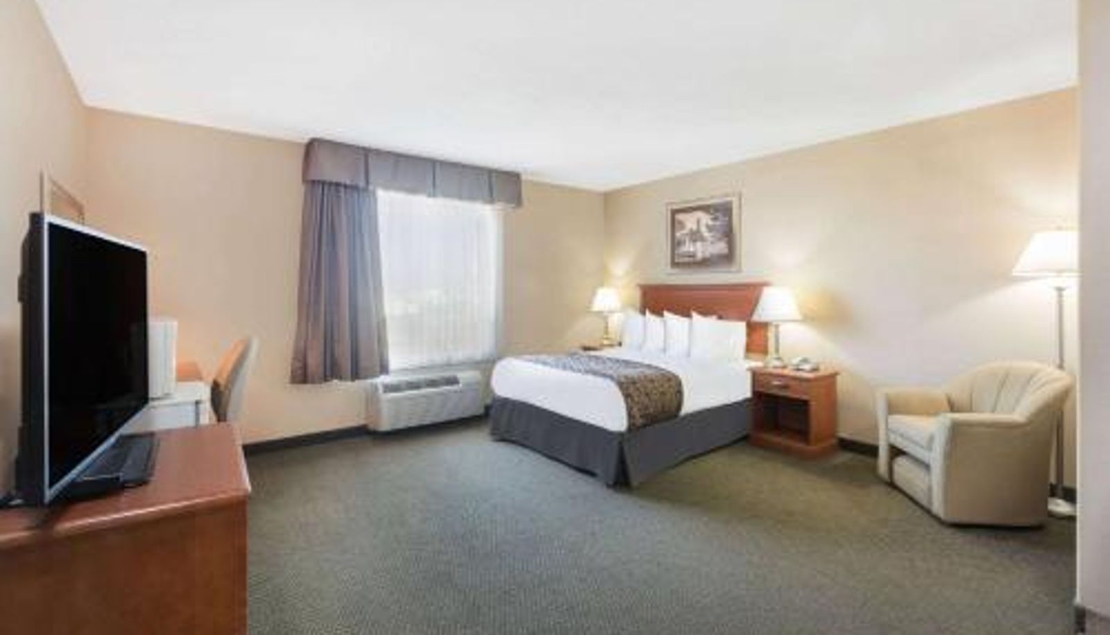 Room - Ramada by Wyndham Clairmont/Grande Prairie