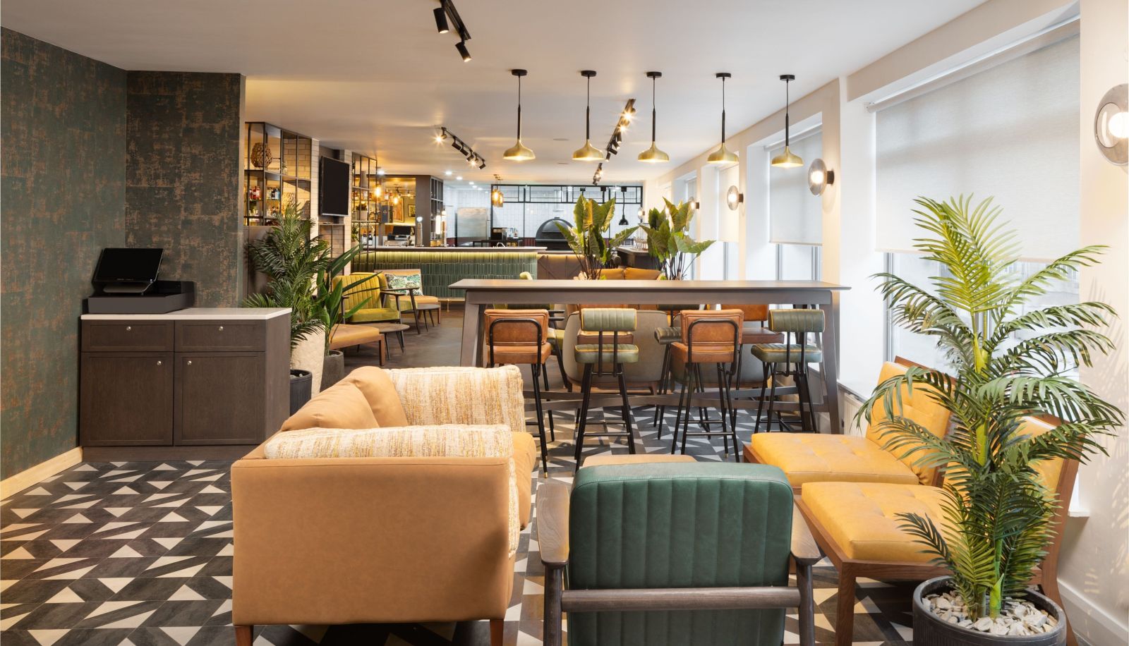 Bar - Four Points by Sheraton Edinburgh