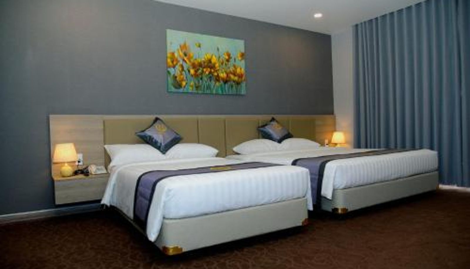 Info - Hera Luxury Hotel