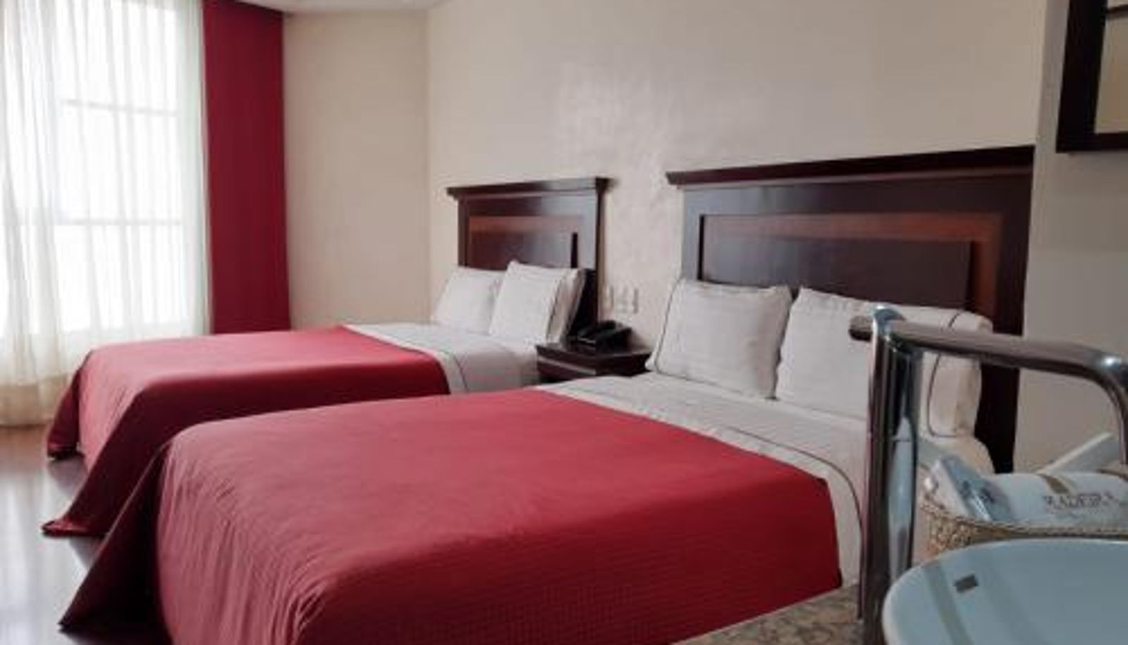 Info - HOTEL MADEIRA