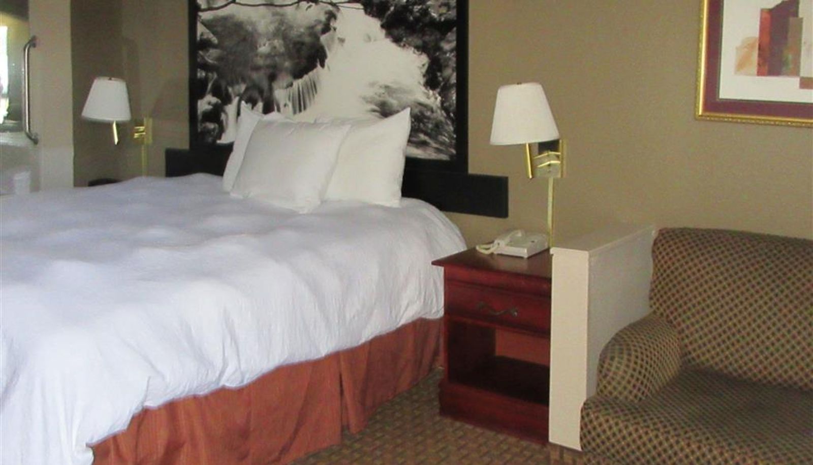 Zimmer - Super 8 by Wyndham Manchester TN