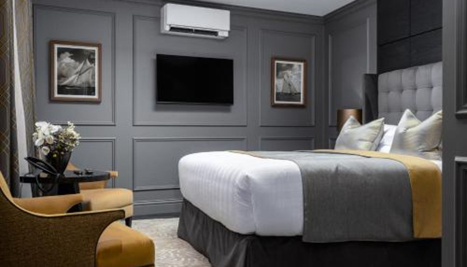 Room - No.4 Carlton
