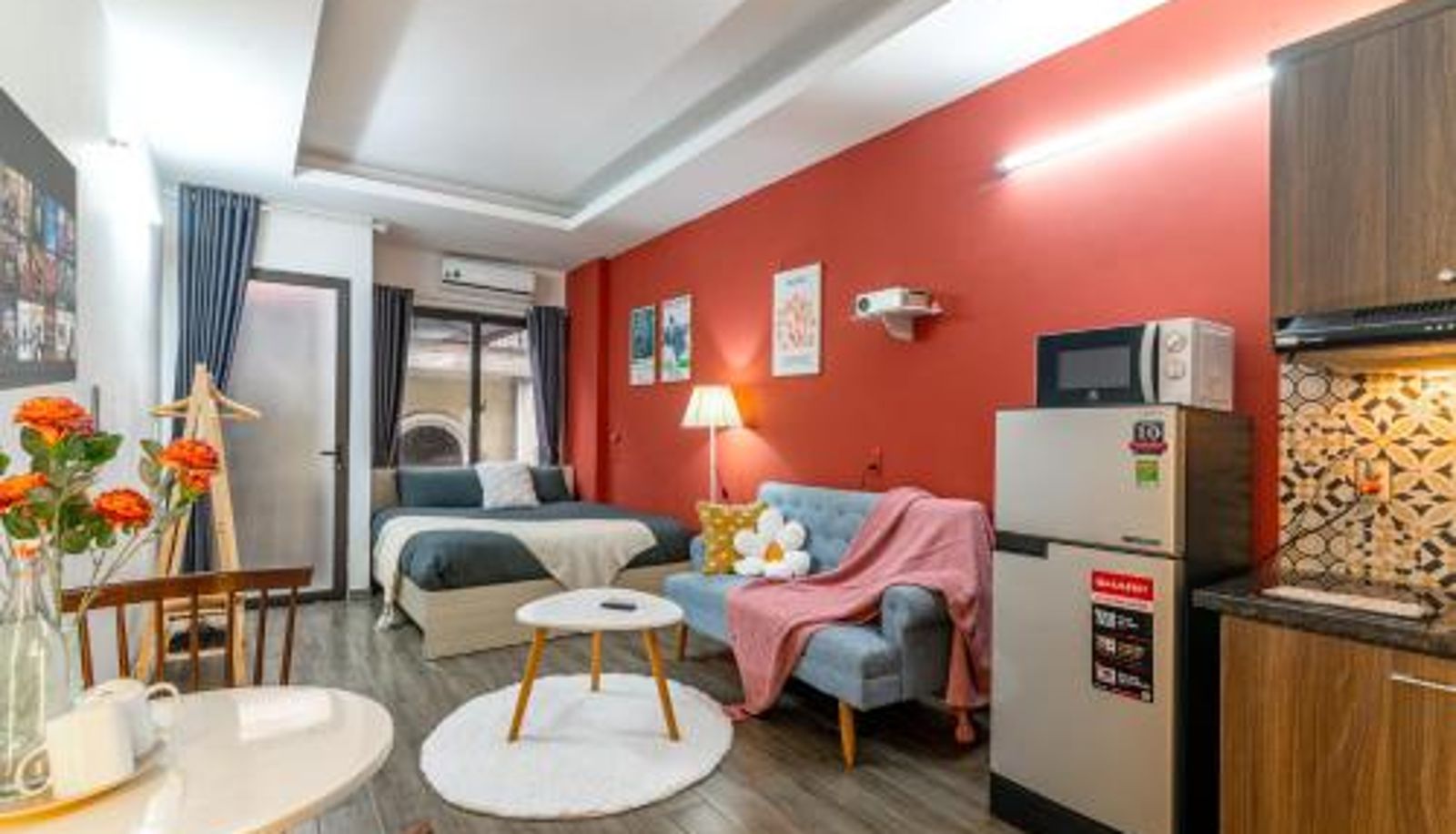 Apartament - SaziHome Doi Can Hanoi