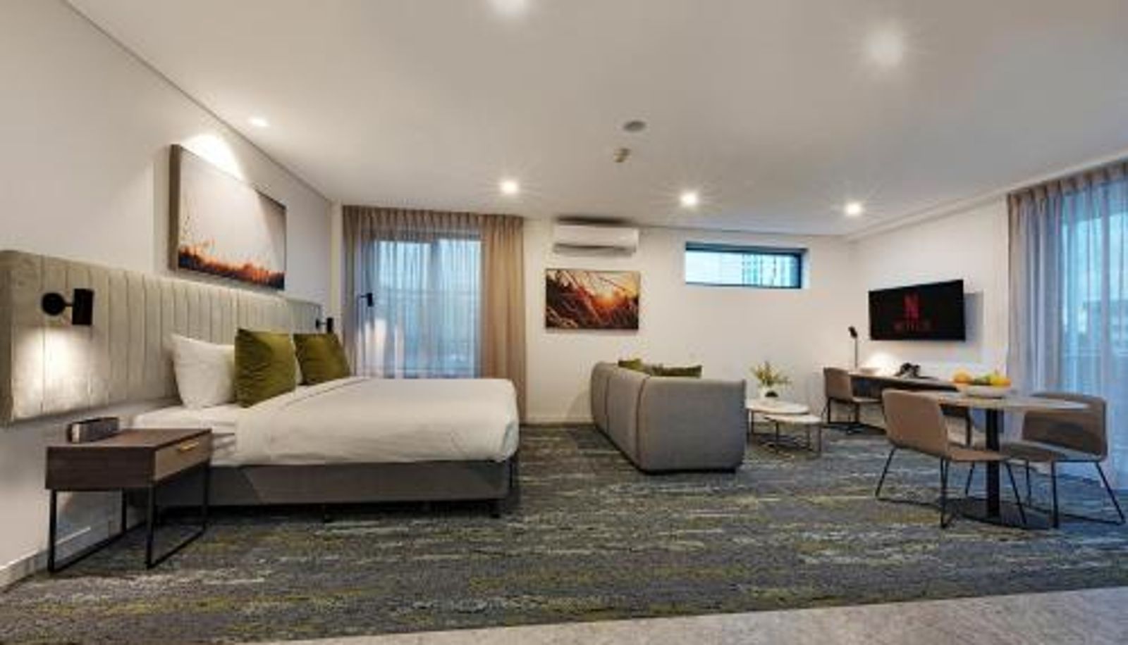 Appartement - Littomore Suites Kingswood