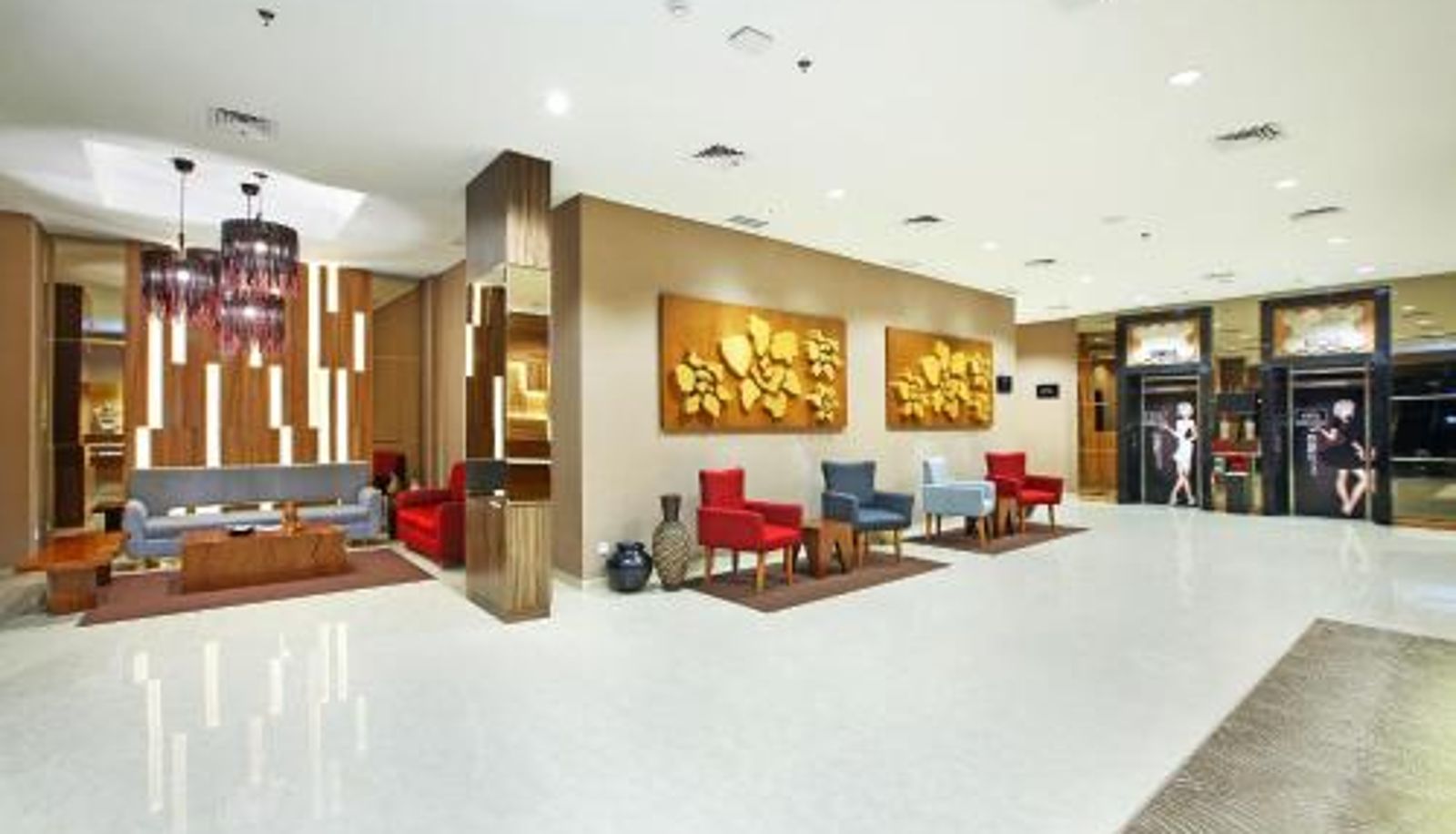Réception - Hotel NEO Cirebon by ASTON