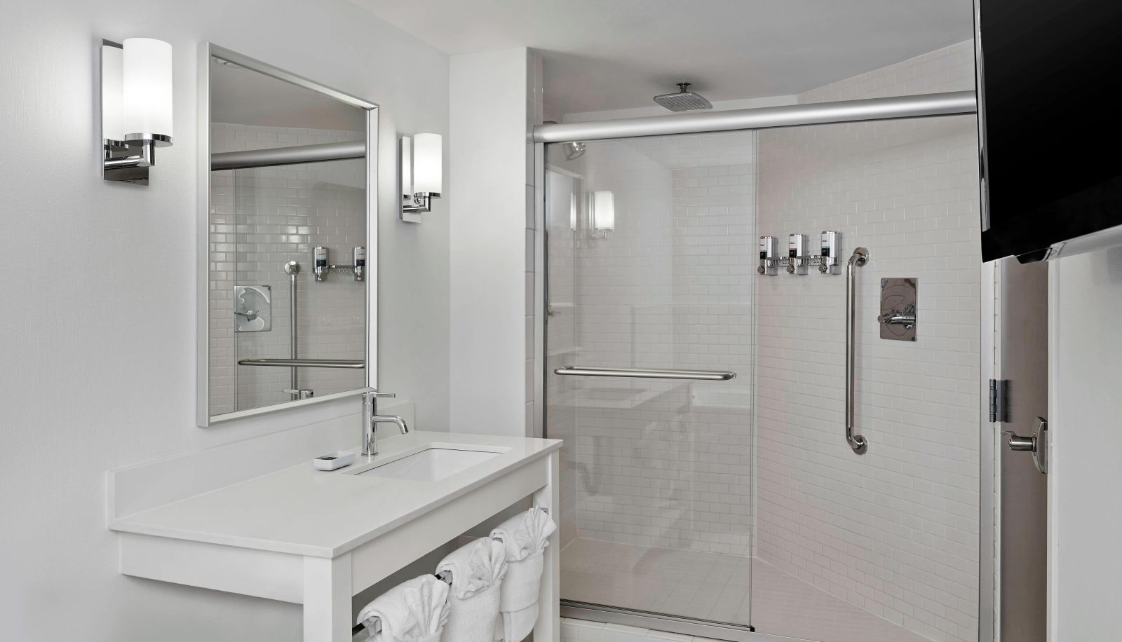 Room - Four Points by Sheraton Mall of America Minneapolis Airport