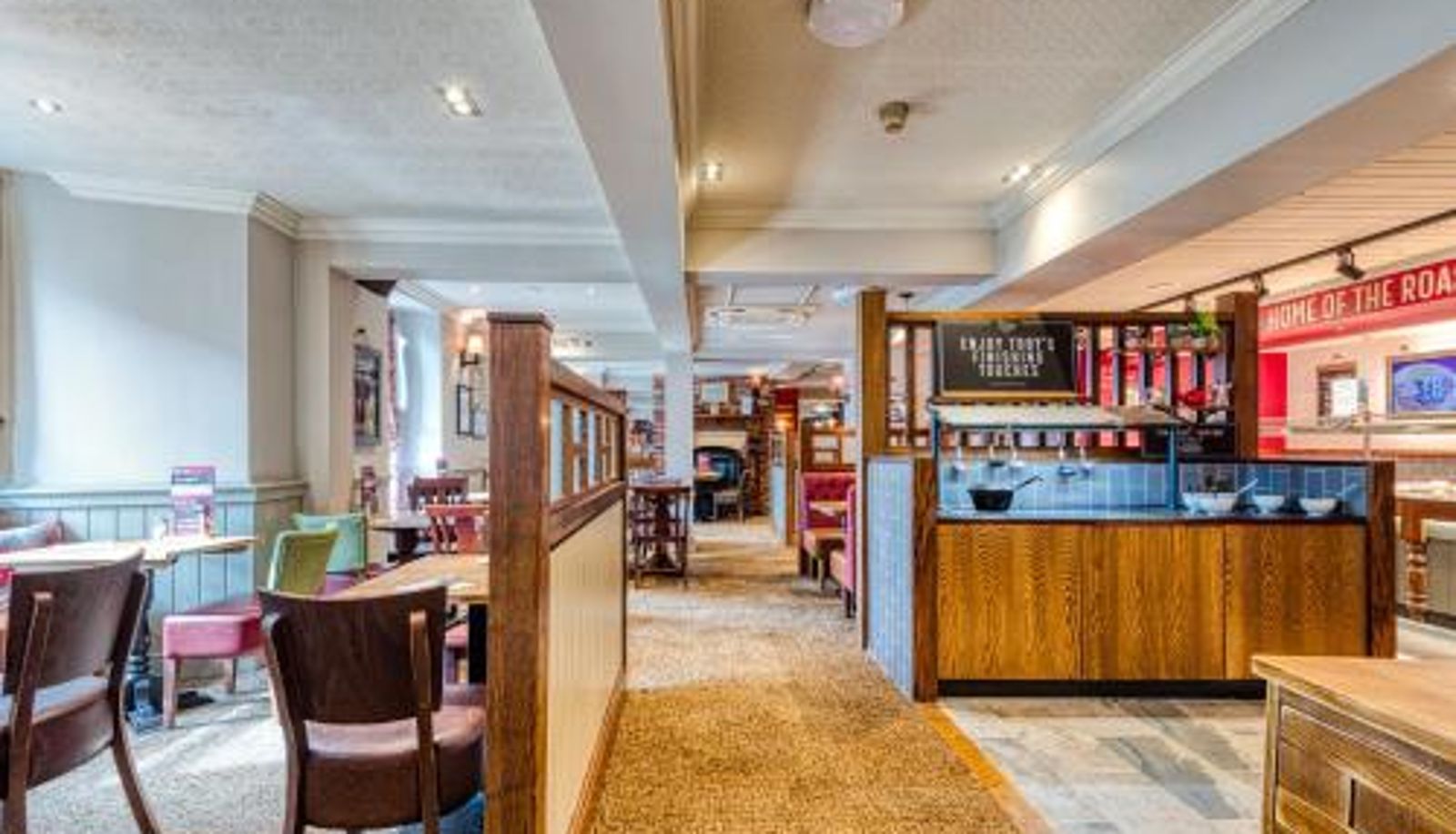 Salle de petit-déjeuner dans le restaurant - Toby Carvery Edinburgh West by Innkeeper's Collection