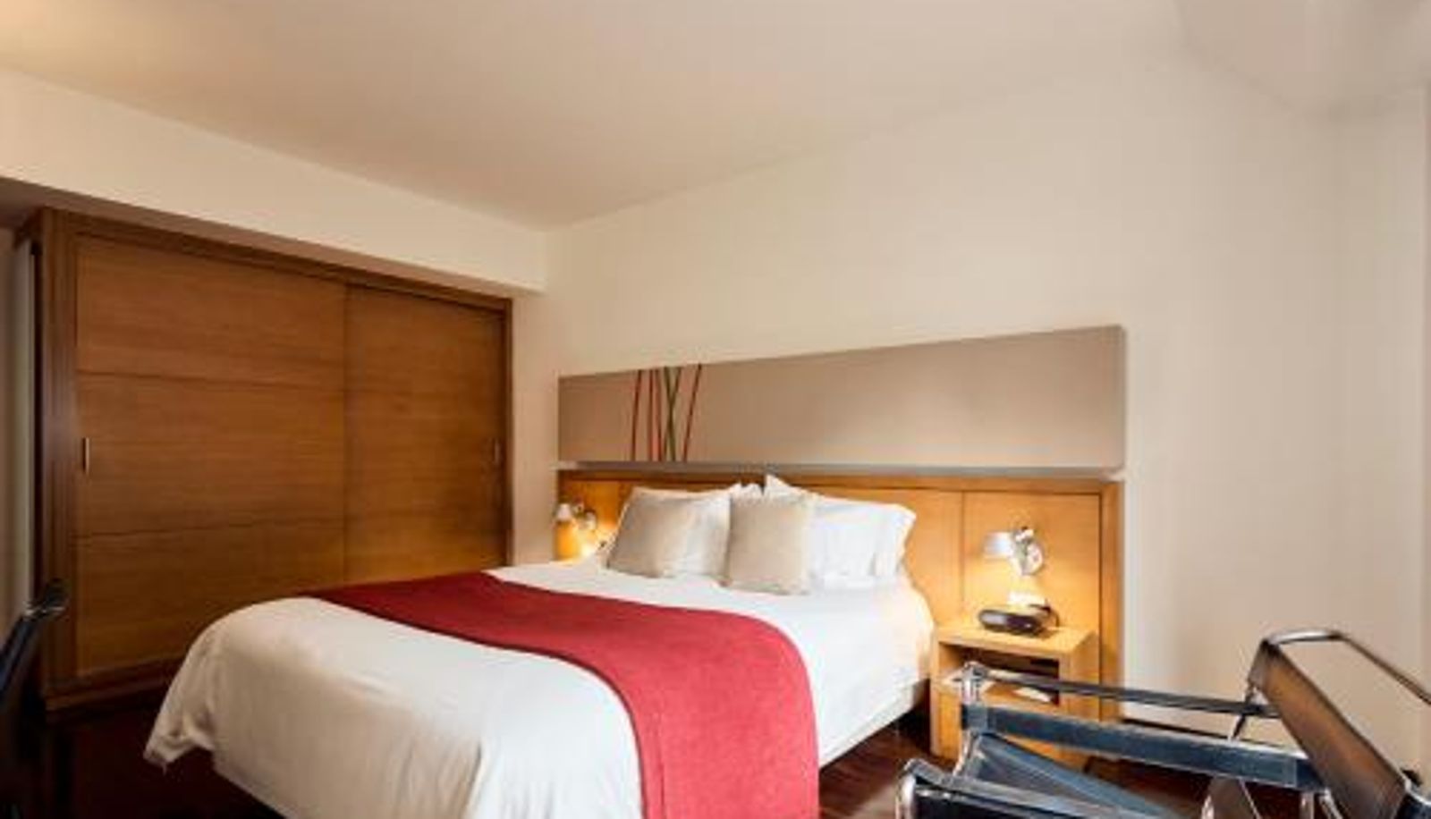 Info - Hotel bh La Quinta